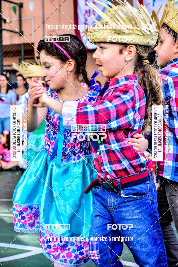 Buy your photos of the eventFesta Junina Colgio Dom Rafael on Fotop