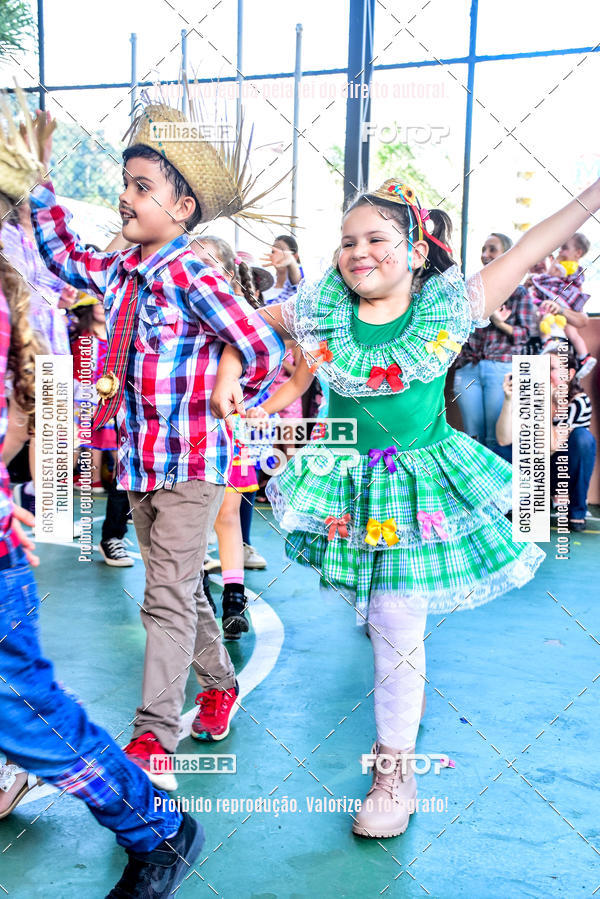 Buy your photos of the eventFesta Junina Colgio Dom Rafael on Fotop