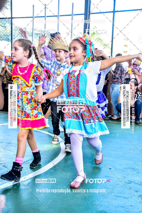 Buy your photos of the eventFesta Junina Colgio Dom Rafael on Fotop