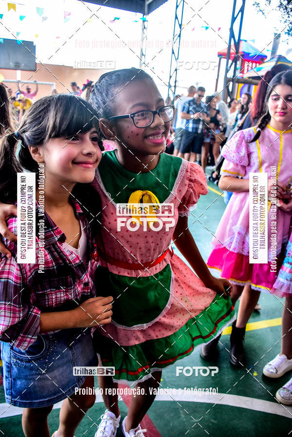 Buy your photos of the eventFesta Junina Colgio Dom Rafael on Fotop