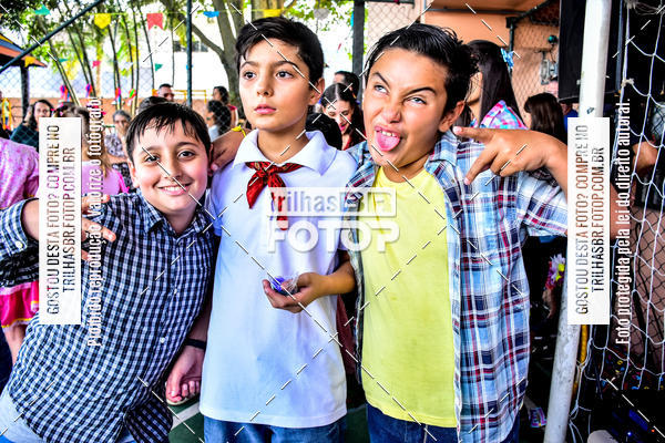 Buy your photos of the eventFesta Junina Colgio Dom Rafael on Fotop