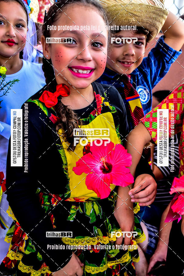 Buy your photos of the eventFesta Junina Colgio Dom Rafael on Fotop