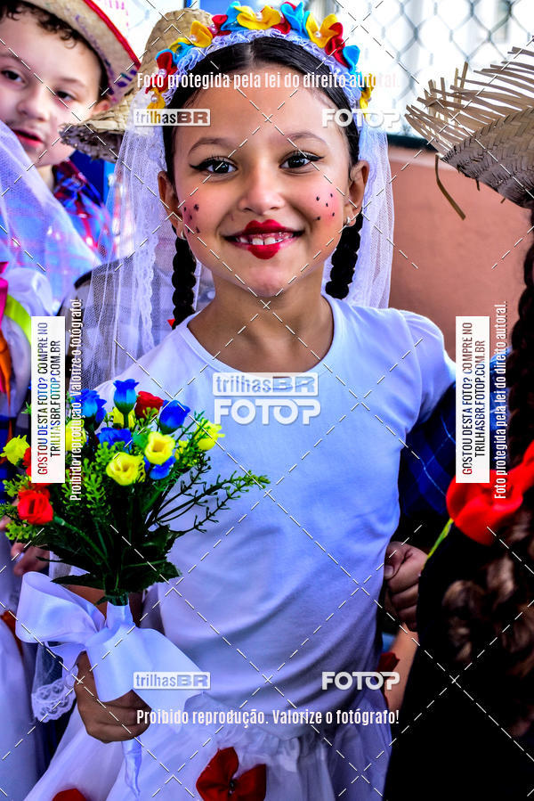 Buy your photos of the eventFesta Junina Colgio Dom Rafael on Fotop