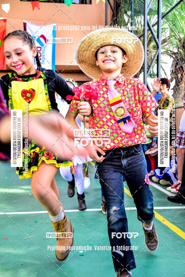 Buy your photos of the eventFesta Junina Colgio Dom Rafael on Fotop