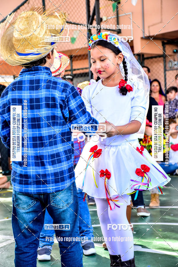 Buy your photos of the eventFesta Junina Colgio Dom Rafael on Fotop