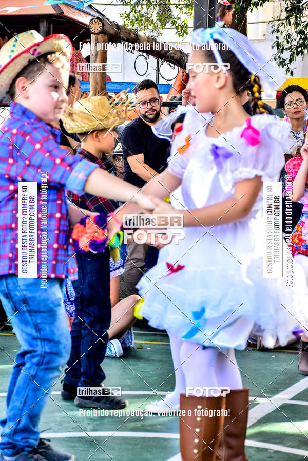 Buy your photos of the eventFesta Junina Colgio Dom Rafael on Fotop