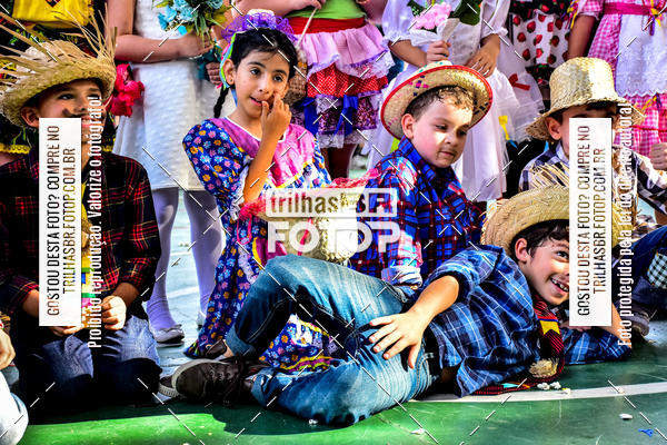 Buy your photos of the eventFesta Junina Colgio Dom Rafael on Fotop