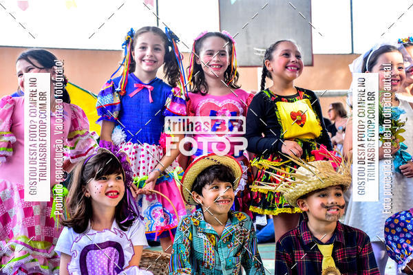 Buy your photos of the eventFesta Junina Colgio Dom Rafael on Fotop