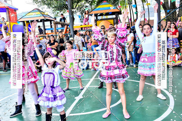 Buy your photos of the eventFesta Junina Colgio Dom Rafael on Fotop