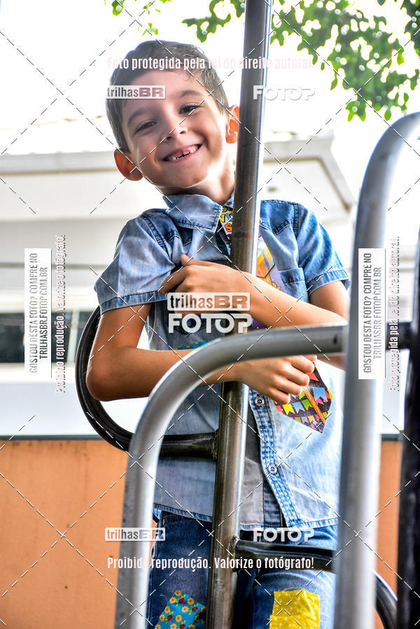 Buy your photos of the eventFesta Junina Colgio Dom Rafael on Fotop