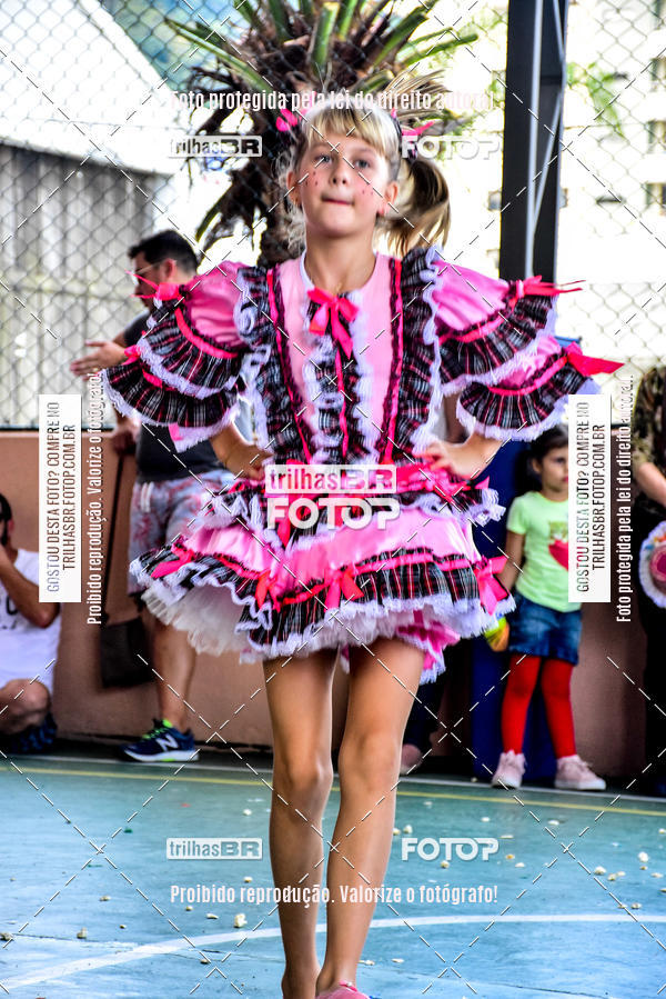 Buy your photos of the eventFesta Junina Colgio Dom Rafael on Fotop