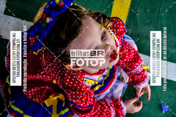Buy your photos of the eventFesta Junina Colgio Dom Rafael on Fotop