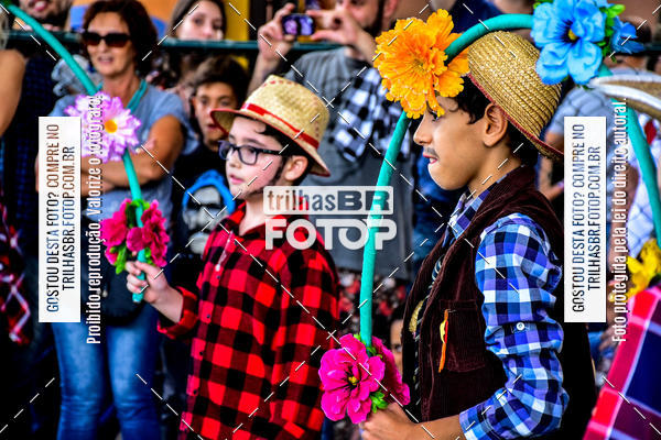 Buy your photos of the eventFesta Junina Colgio Dom Rafael on Fotop