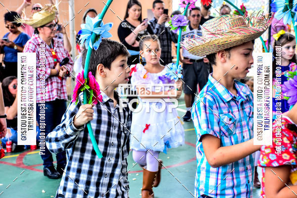 Buy your photos of the eventFesta Junina Colgio Dom Rafael on Fotop