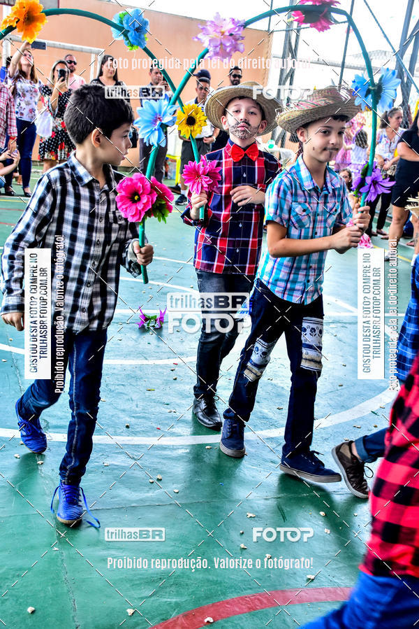 Buy your photos of the eventFesta Junina Colgio Dom Rafael on Fotop