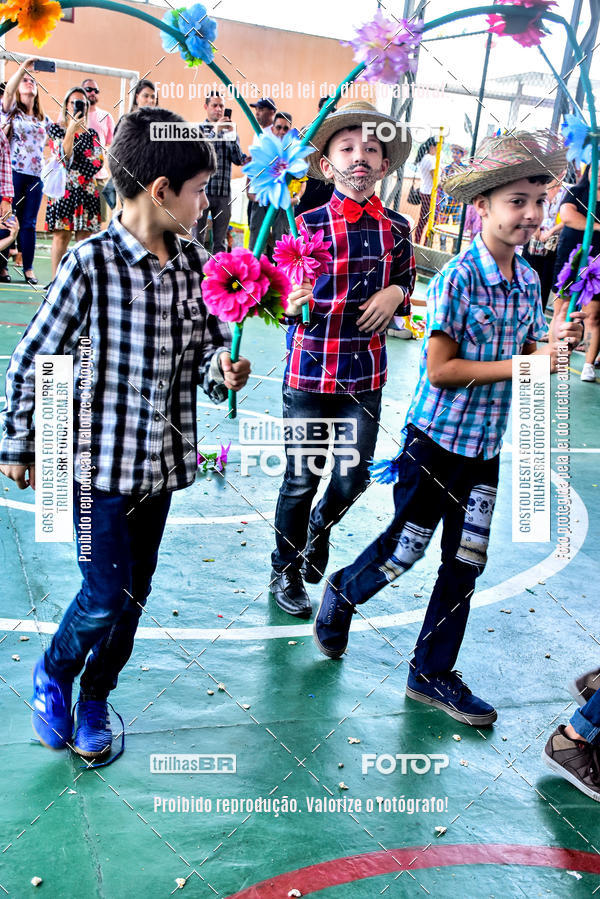 Buy your photos of the eventFesta Junina Colgio Dom Rafael on Fotop
