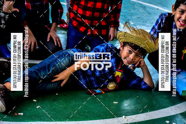 Buy your photos of the eventFesta Junina Colgio Dom Rafael on Fotop