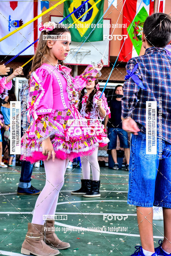 Buy your photos of the eventFesta Junina Colgio Dom Rafael on Fotop