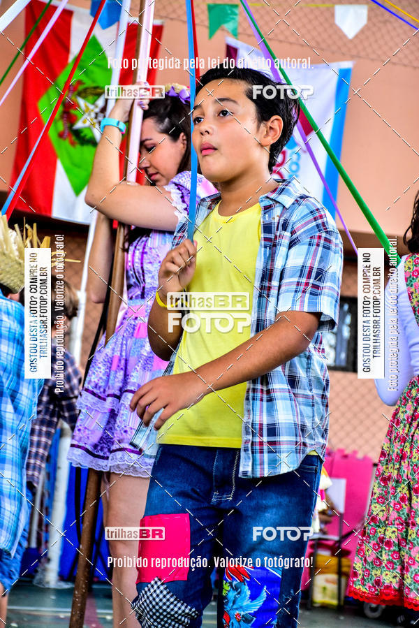Buy your photos of the eventFesta Junina Colgio Dom Rafael on Fotop
