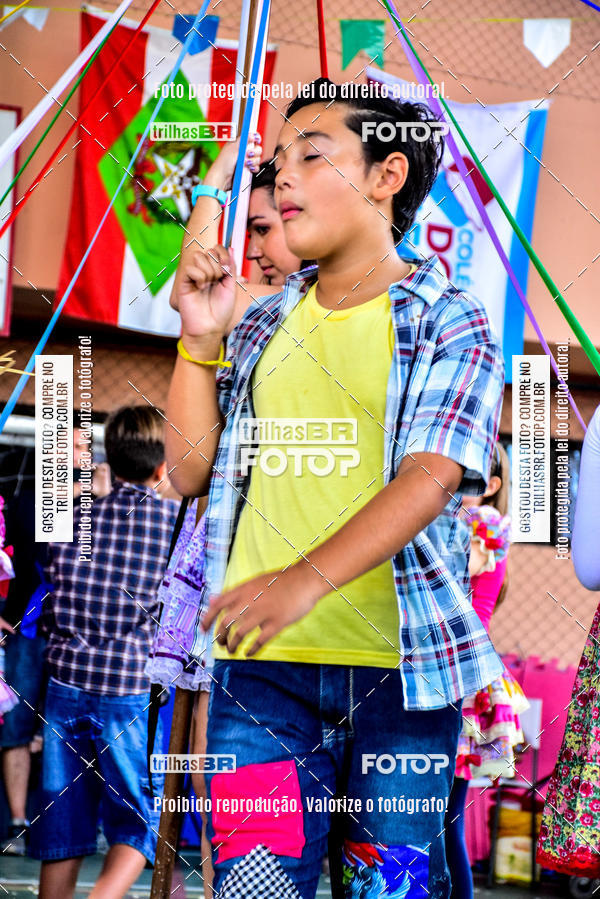 Buy your photos of the eventFesta Junina Colgio Dom Rafael on Fotop