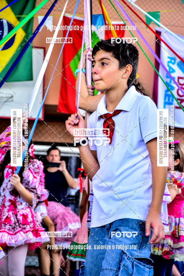 Buy your photos of the eventFesta Junina Colgio Dom Rafael on Fotop
