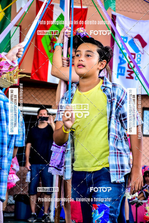 Buy your photos of the eventFesta Junina Colgio Dom Rafael on Fotop
