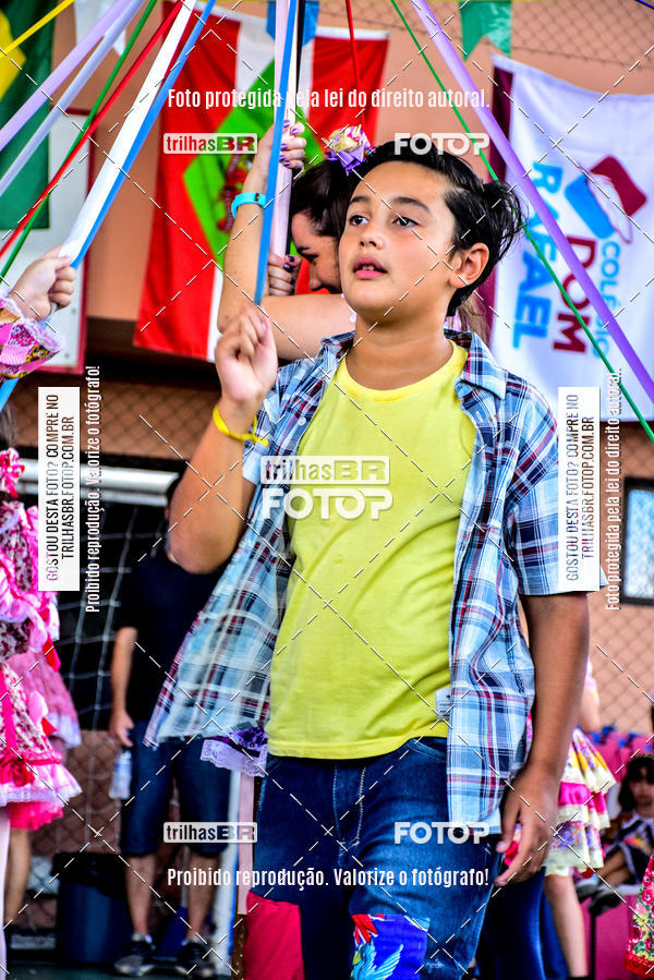 Buy your photos of the eventFesta Junina Colgio Dom Rafael on Fotop