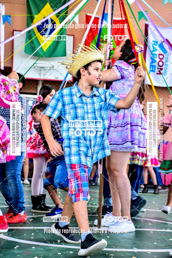 Buy your photos of the eventFesta Junina Colgio Dom Rafael on Fotop