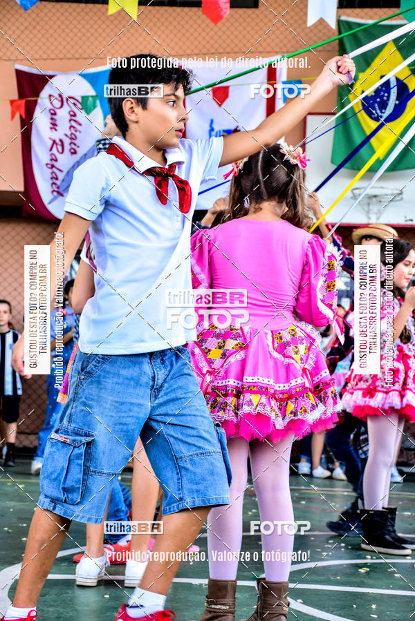 Buy your photos of the eventFesta Junina Colgio Dom Rafael on Fotop