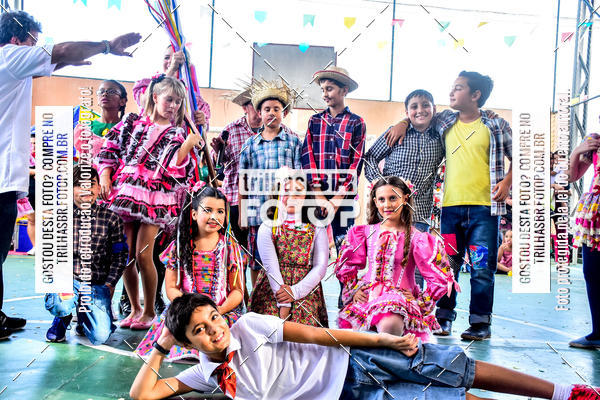 Buy your photos of the eventFesta Junina Colgio Dom Rafael on Fotop