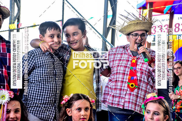 Buy your photos of the eventFesta Junina Colgio Dom Rafael on Fotop