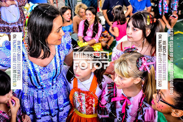 Buy your photos of the eventFesta Junina Colgio Dom Rafael on Fotop
