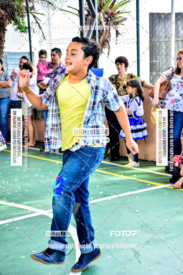 Buy your photos of the eventFesta Junina Colgio Dom Rafael on Fotop