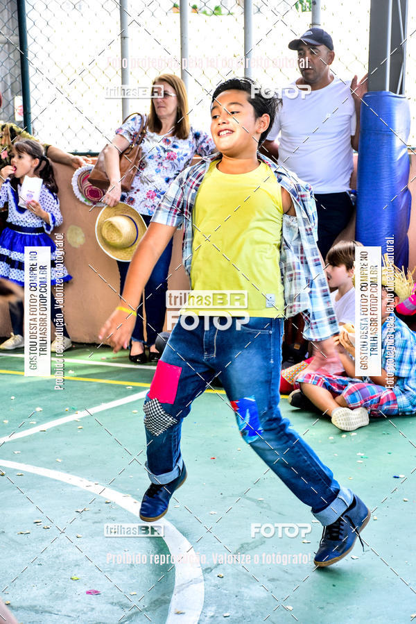 Buy your photos of the eventFesta Junina Colgio Dom Rafael on Fotop