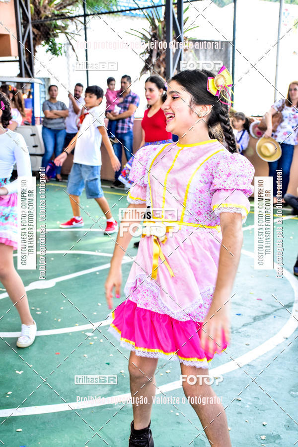 Buy your photos of the eventFesta Junina Colgio Dom Rafael on Fotop