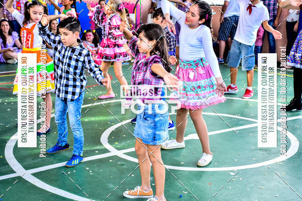Buy your photos of the eventFesta Junina Colgio Dom Rafael on Fotop