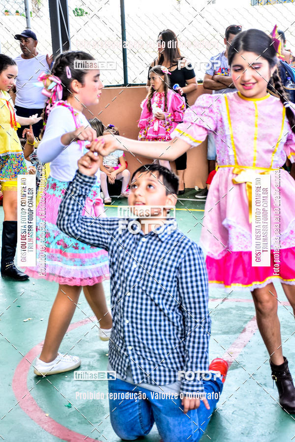 Buy your photos of the eventFesta Junina Colgio Dom Rafael on Fotop
