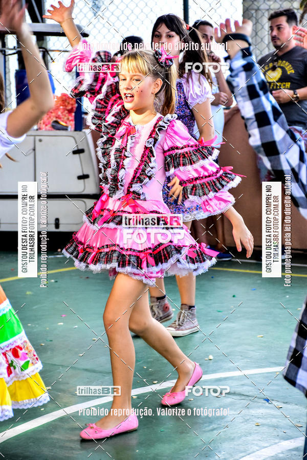 Buy your photos of the eventFesta Junina Colgio Dom Rafael on Fotop