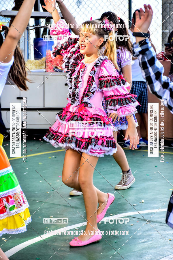 Buy your photos of the eventFesta Junina Colgio Dom Rafael on Fotop