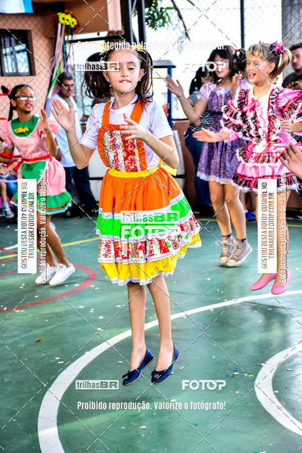 Buy your photos of the eventFesta Junina Colgio Dom Rafael on Fotop
