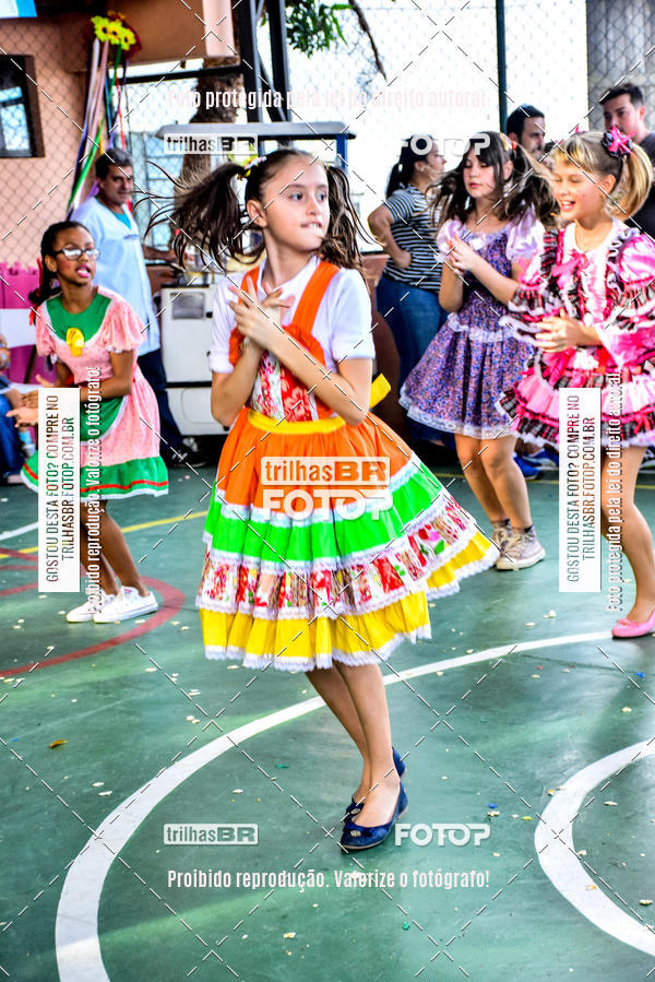 Buy your photos of the eventFesta Junina Colgio Dom Rafael on Fotop