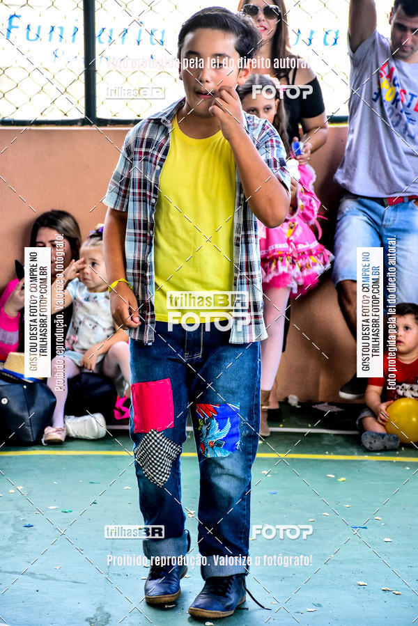 Buy your photos of the eventFesta Junina Colgio Dom Rafael on Fotop
