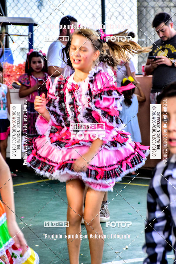 Buy your photos of the eventFesta Junina Colgio Dom Rafael on Fotop
