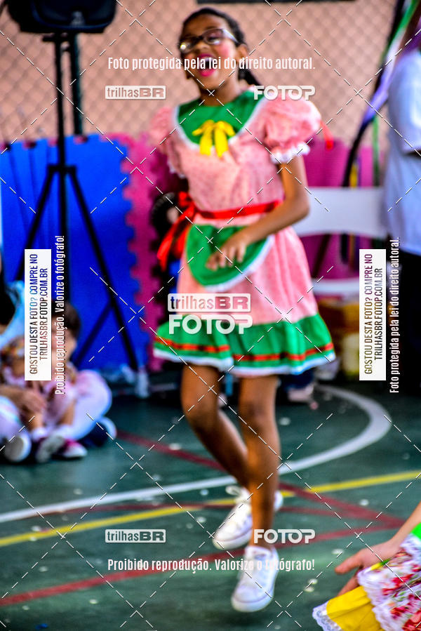 Buy your photos of the eventFesta Junina Colgio Dom Rafael on Fotop