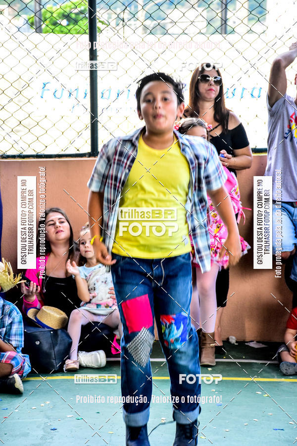 Buy your photos of the eventFesta Junina Colgio Dom Rafael on Fotop