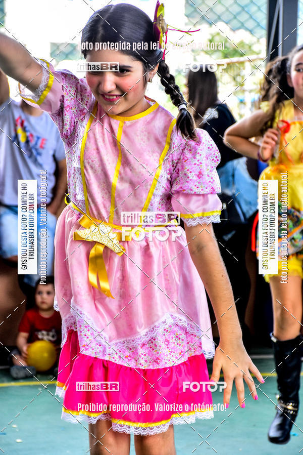 Buy your photos of the eventFesta Junina Colgio Dom Rafael on Fotop