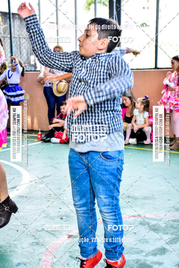 Buy your photos of the eventFesta Junina Colgio Dom Rafael on Fotop