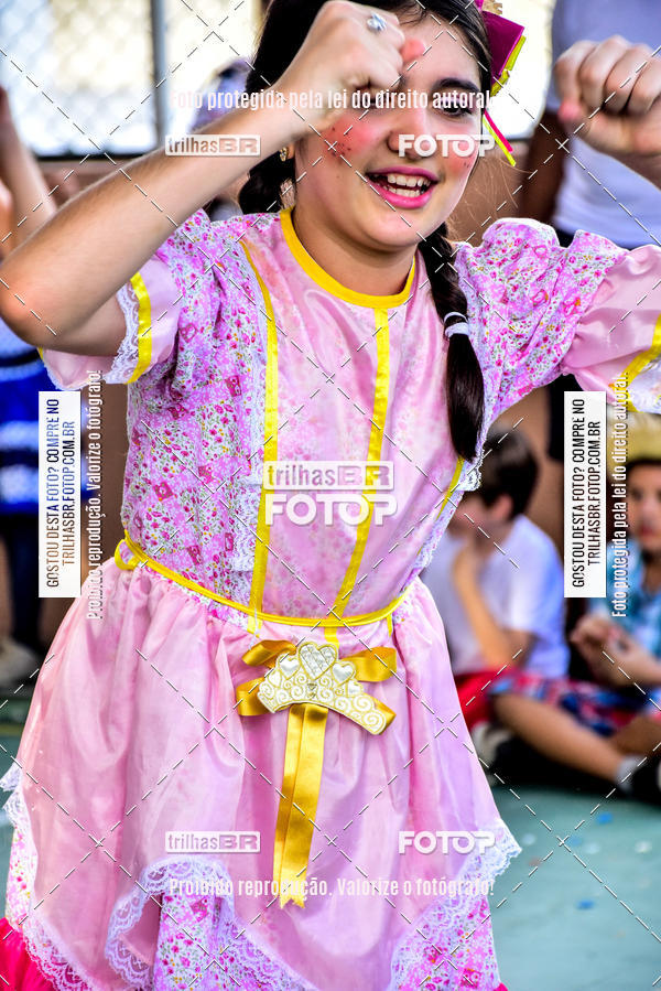 Buy your photos of the eventFesta Junina Colgio Dom Rafael on Fotop