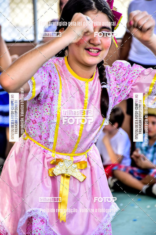 Buy your photos of the eventFesta Junina Colgio Dom Rafael on Fotop
