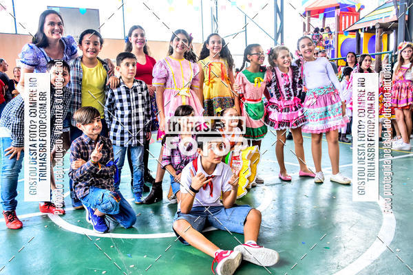 Buy your photos of the eventFesta Junina Colgio Dom Rafael on Fotop